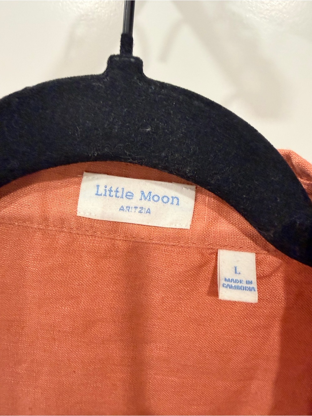 Aritzia connection linen blouse in kiln pink Tie-Front Button-Down Shirt - Picture 3 of 3